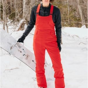 Women's Burton Avalon 2L Bib Pants Large Tomato Red